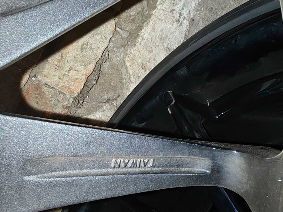 Джанти за BMW 5/120R19 комплект с летни гуми 245/35/R19