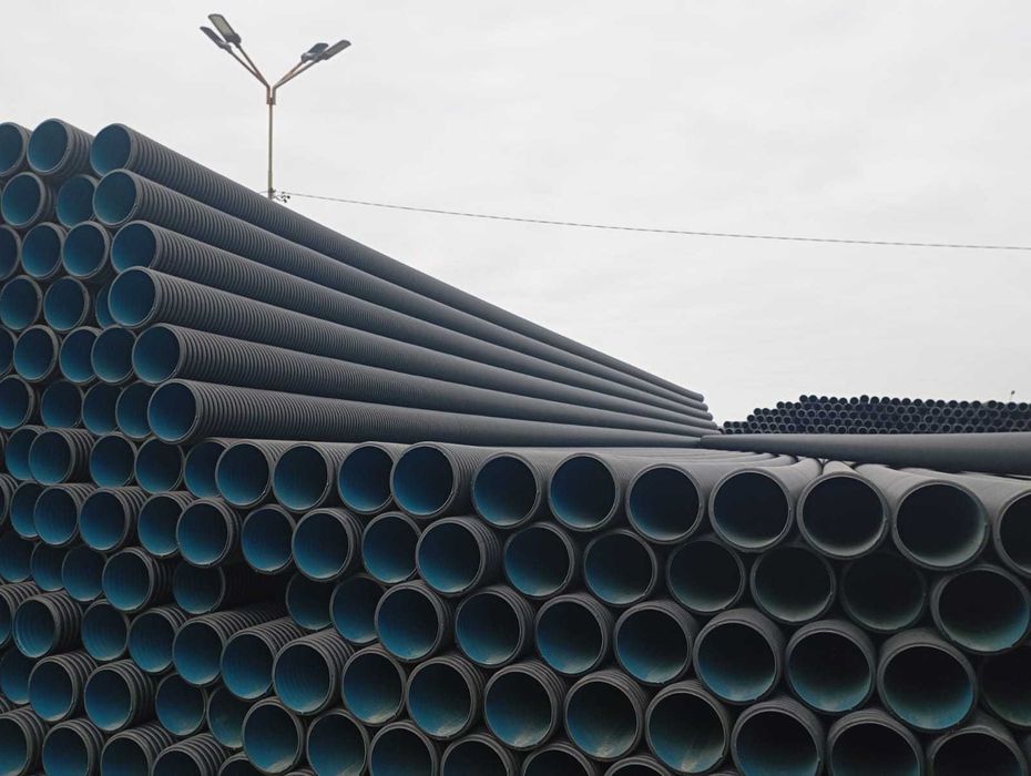 Труба гофрированная канализационная Ø 110-630 мм.