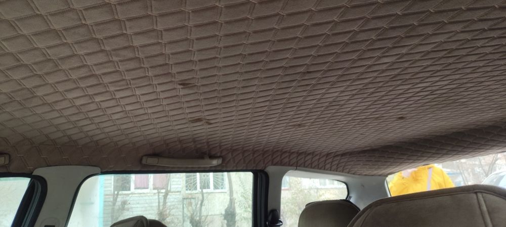 Продам срочно машину