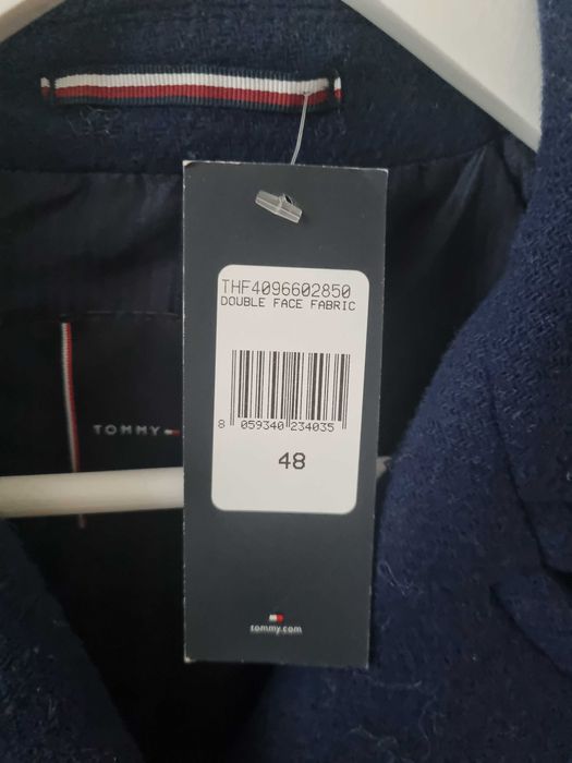 Tommy Hilfiger късно палто от необработена вълна