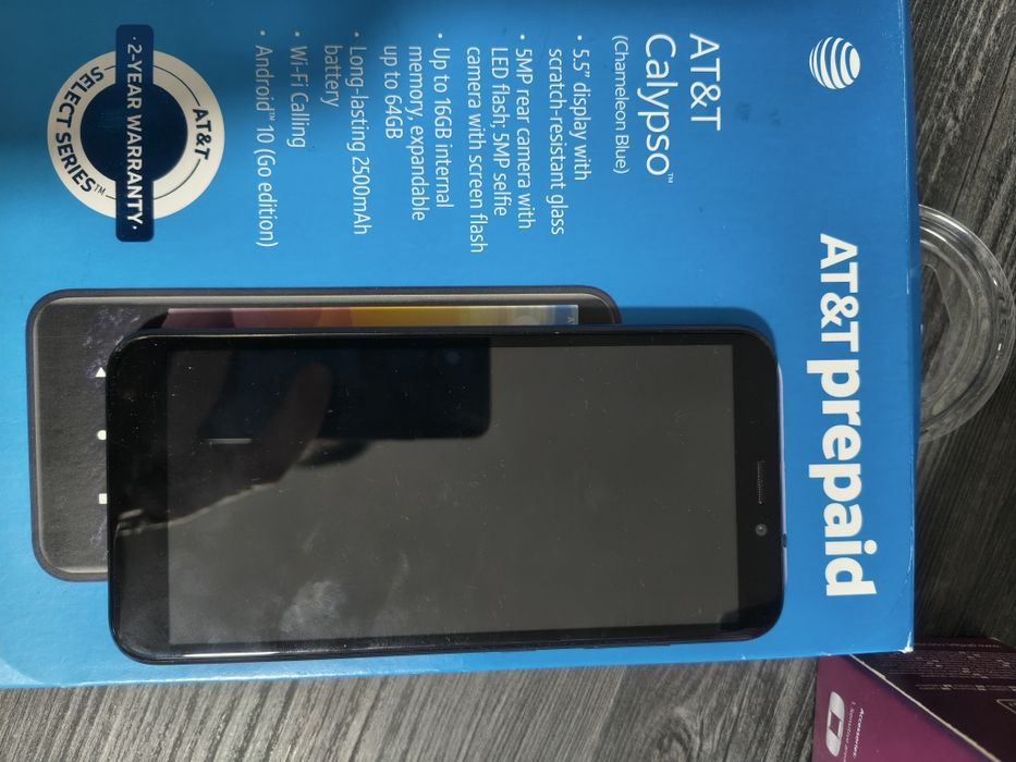 Продавам Андроид смарт телефон кодиран за Америка