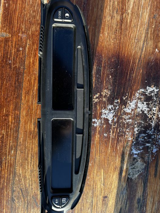 дигитално табло (километраж) за Citroen Xsara Picasso.