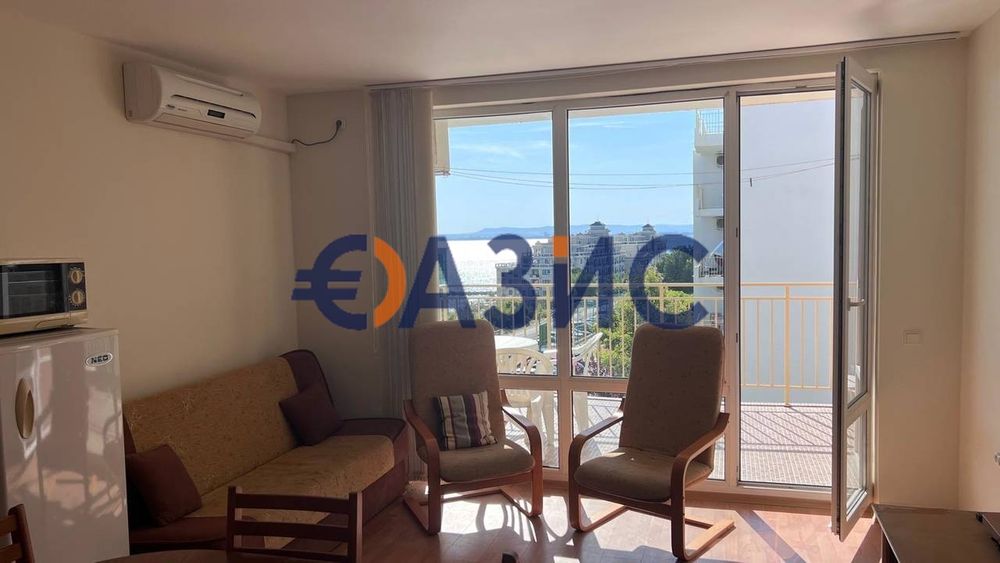 Продава се Двустаен апартамент в Свети Влас - 72 кв.м за 1007 €/кв.м - Снимка #4