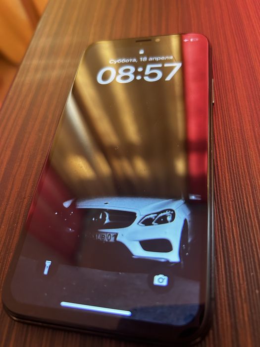 Срочно продам iPhone X на 64гб