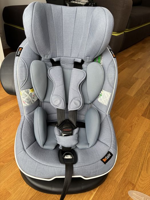 Besafe Izi Modular X1 столче с база