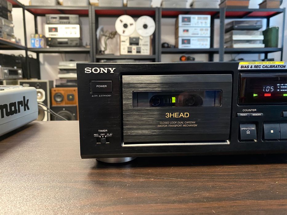 Висококачествен дек Sony