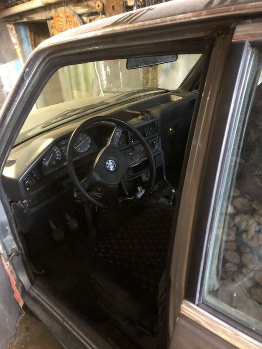 Bmw 520 e28 m20b20