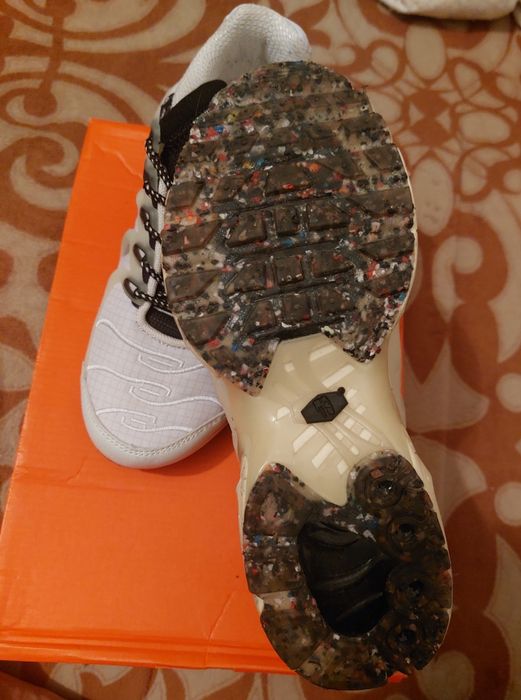 Кроссовки Nike продаю!!! Размер 37,5