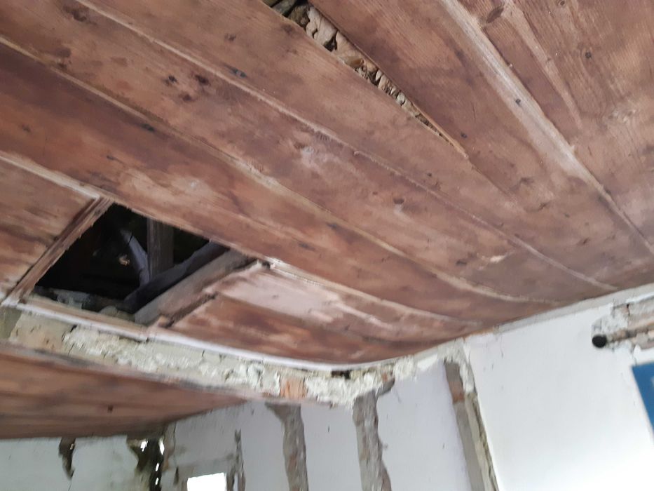 Продавам къща с парцел
с. Звезда, Търговище