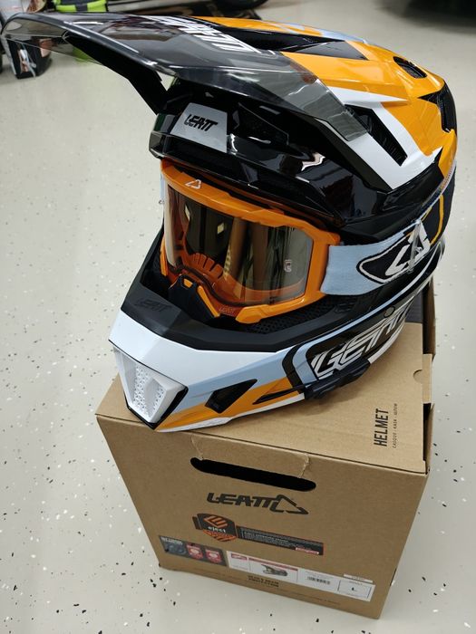 Casca motocross / enduro Leatt 7.5 + ochelari 4.5 marimea L