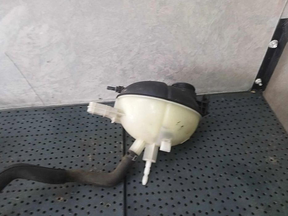 Vas expansiune 2.2 cdi mercedes c class w204 a2045000049