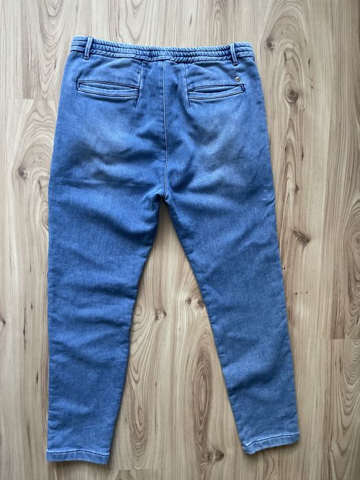 GUESS / мъжки спортни дънки W33