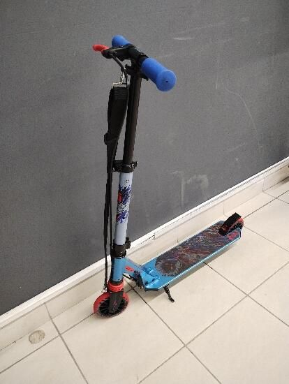 Trotinetă cu Suspensie şi - produs resigilat - (SecondHand) Decathlon