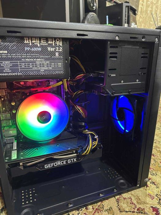 H510MHP BIOSTAR + I5 10400 в отличном состоянии + Кулер от процессора