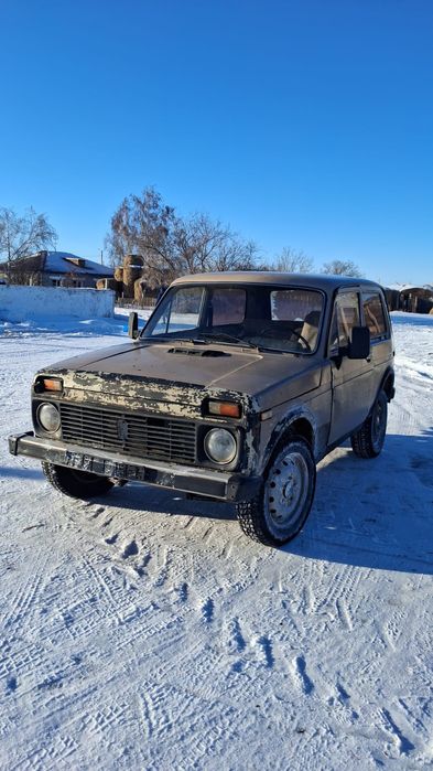 Нива продам на ходу