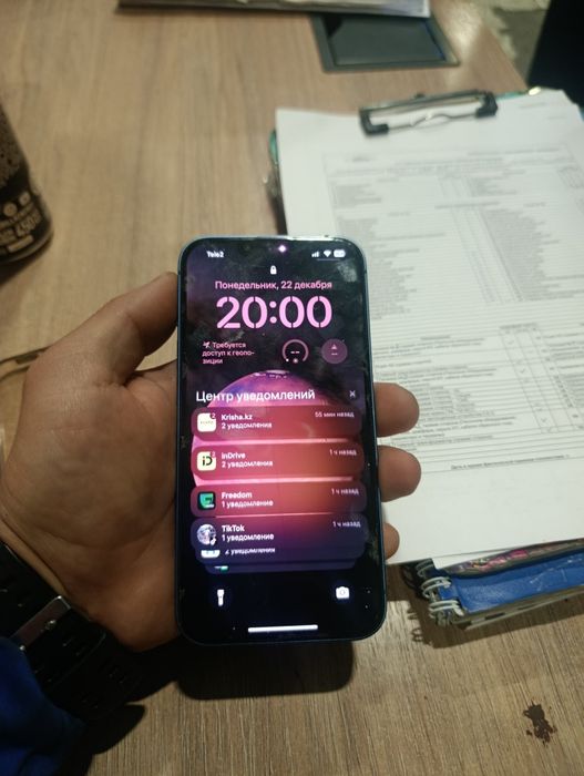 Продаем айфон 13