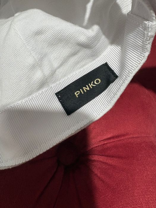 Pinko шапка бяла