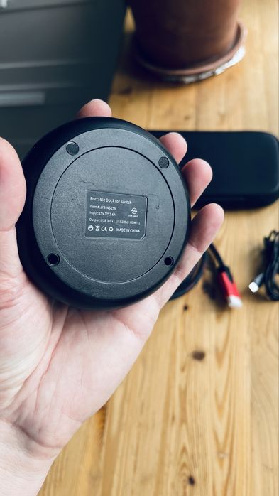 Акксесуары для Nintendo Switch:  Док станция + чехол + hdmi
