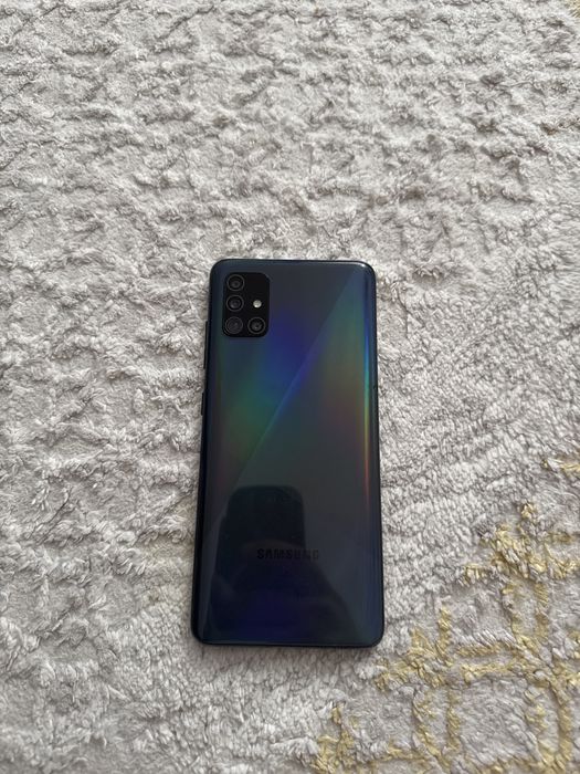 Самсунг сатылады