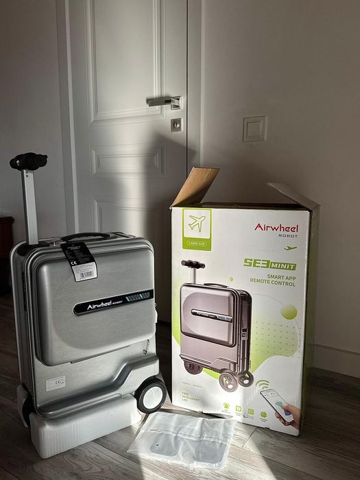 смарт-чемодан Airwheel