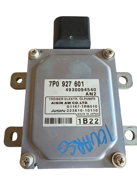 Modul Pompa Ulei Volkswagen Touareg 7P5, 7P6 2010 - 2018 7P0927601