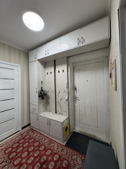 Продам прихожку, б/у