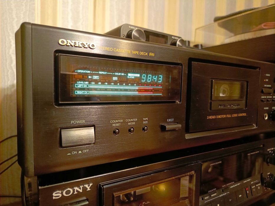 Кассетная приставка Onkyo TA-2051