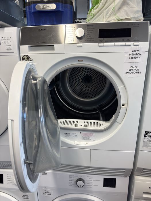 Uscător de rufe  cu pompă de căldură AEG T86590IH