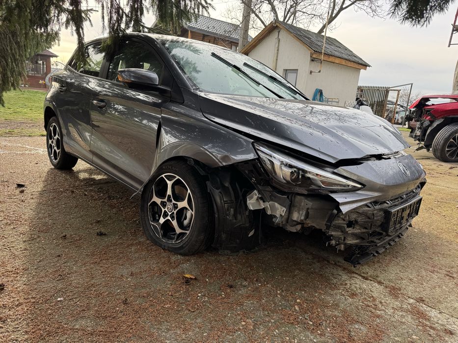 Dezmembrez MG 3 Hybrid 2025 doar 4000km