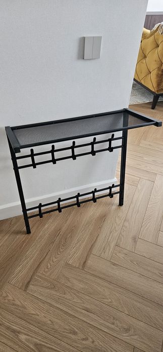 Вешалка в прихожую