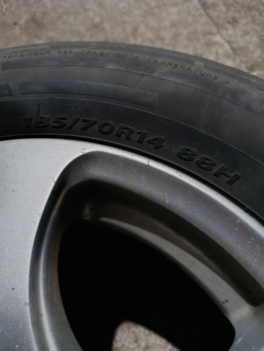 Продам диски с резиной