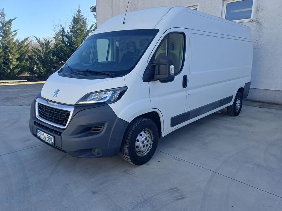Peugeot Boxer Societate comerciala vinde :  Peugeot Boxer L3H2 13 mc  An 2016  Mo