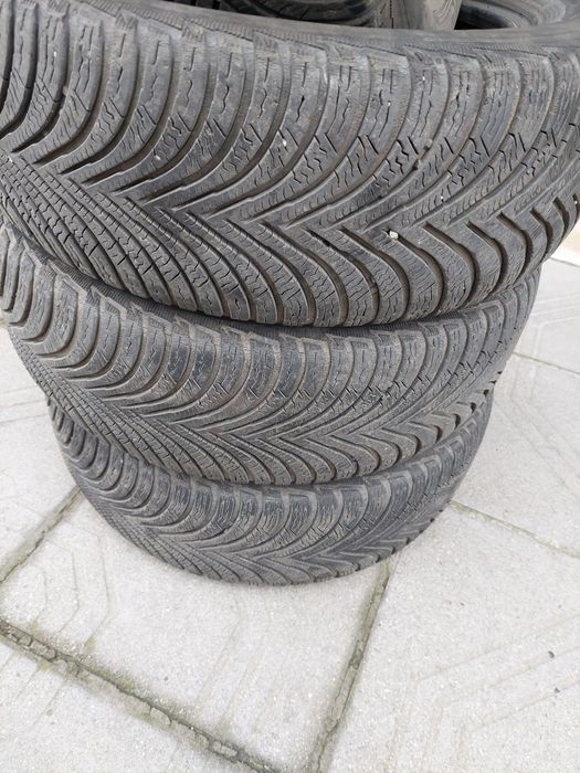 Зимни гуми R 16 Michelin