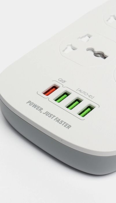 Удлинитель сетевой фильтр LDNIO SC4407, 4 USB порта, 4 розетки