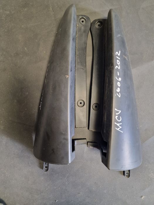 Ornamente stop/stopuri Dacia Logan MCV, an 2008-2012