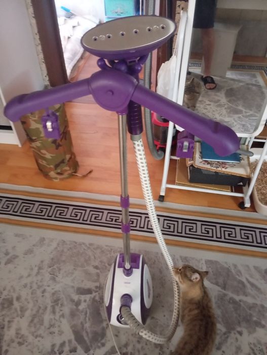 Продам вертикальный отпариватель