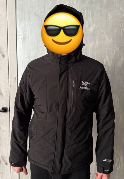 Продам мужские куртки