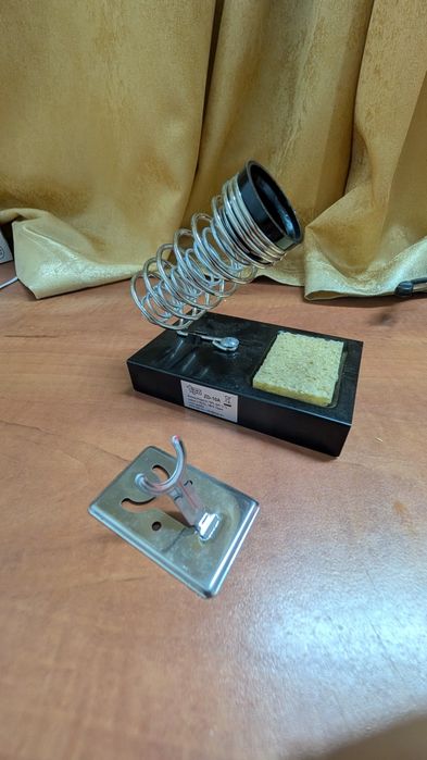 Ciocan de lipit 60W/220V