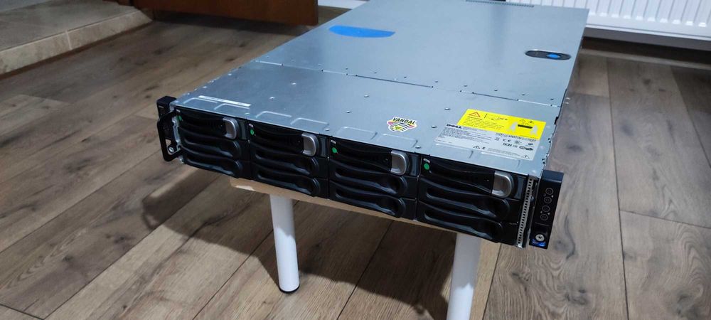 Server Dell PowerEdge C6100 (4 Noduri) - 8TB SAS, Șine Rack, 2x1100W