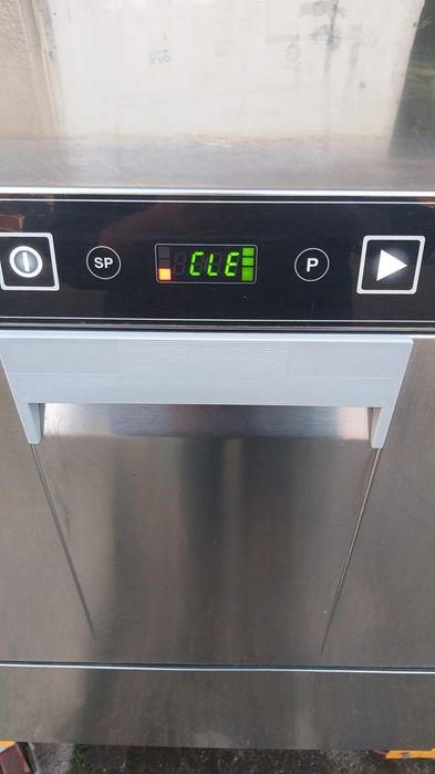 Последен модел професионална миялна машина с дренажна помпа