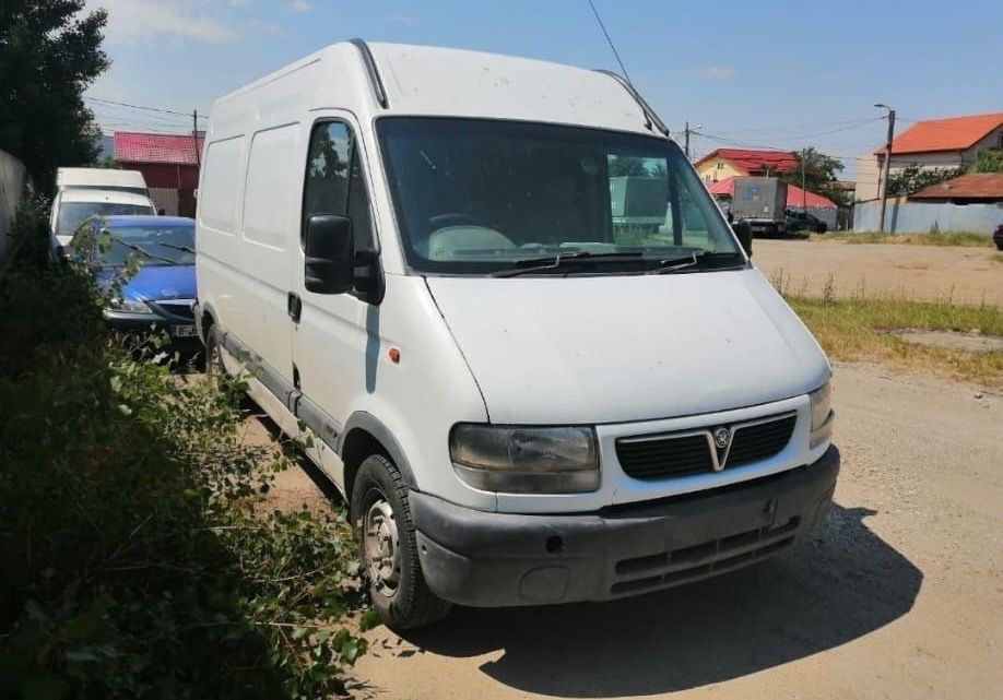 Piese auto din dezmembrari Opel Movano Renault Master 1999 Orice piesa