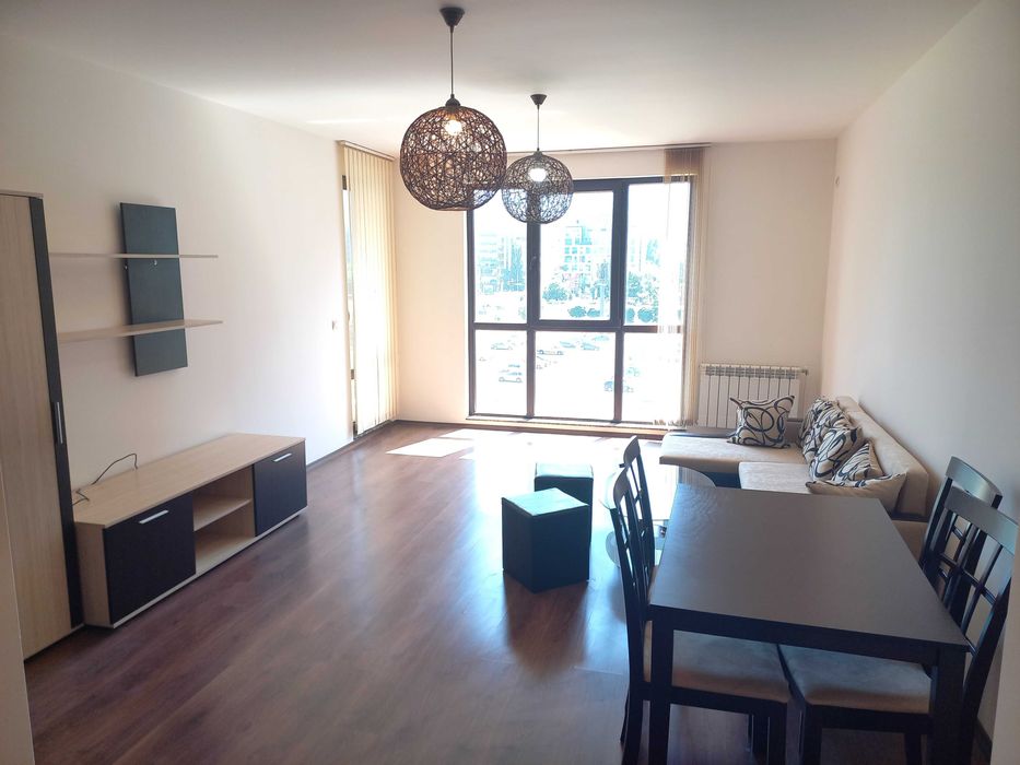 Дава се под наем Двустаен апартамент в София, Полигона - 70 кв.м за 433.5 € - Снимка #1