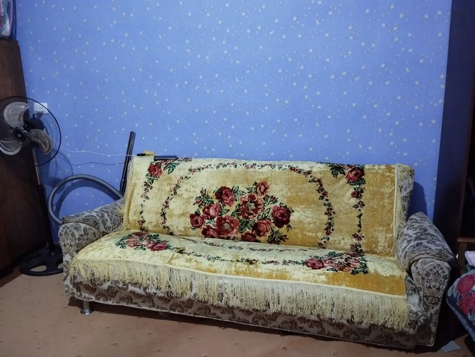 Мягкие мебель диван
