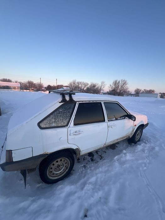 Продам ваз 2109.    Вв