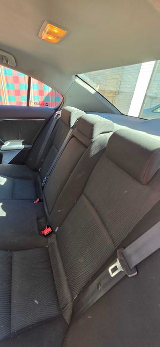 Toyota avensis 1.6 132hp 2013