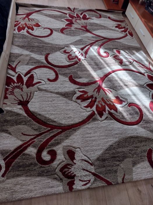 Vând Covor 2 X 3m spălat