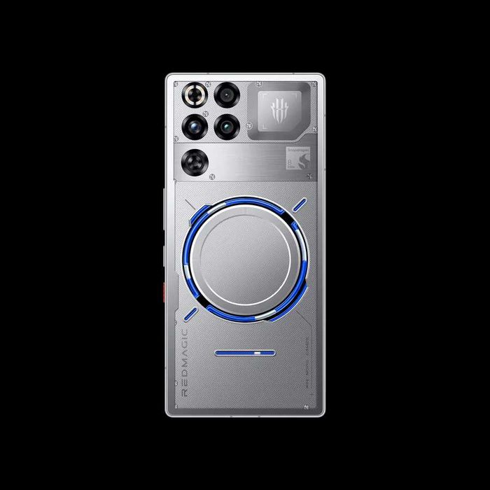 Redmagic 11 Pro+ Dual sim 5G, 7500mAh, Водно охлаждане