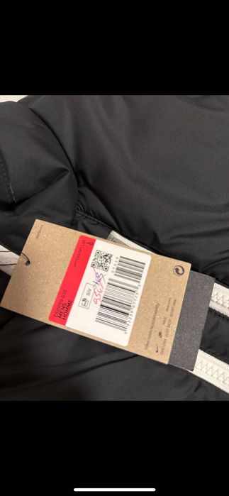 Nike мъжки елек нов