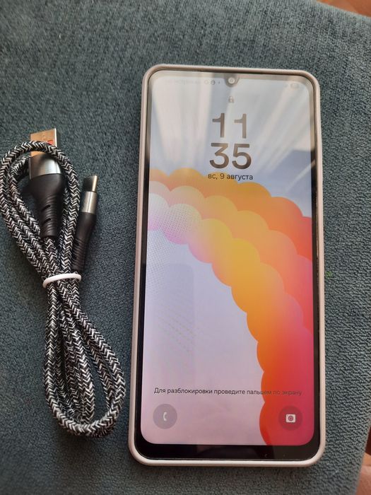 Продам Samsung A06.  128