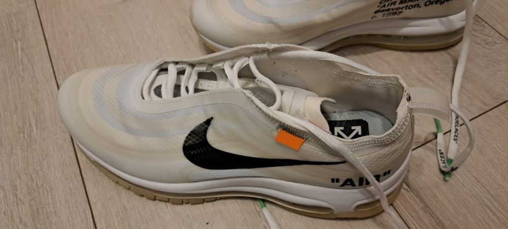 Adidas Nike mărimea 42